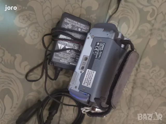 canon mv730i camcorder , снимка 3 - Камери - 55364337