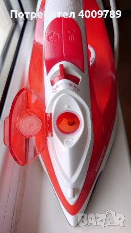 Червена Ютия Philips Easy Speed С Направена Профилактика, снимка 4 - Ютии - 54630433