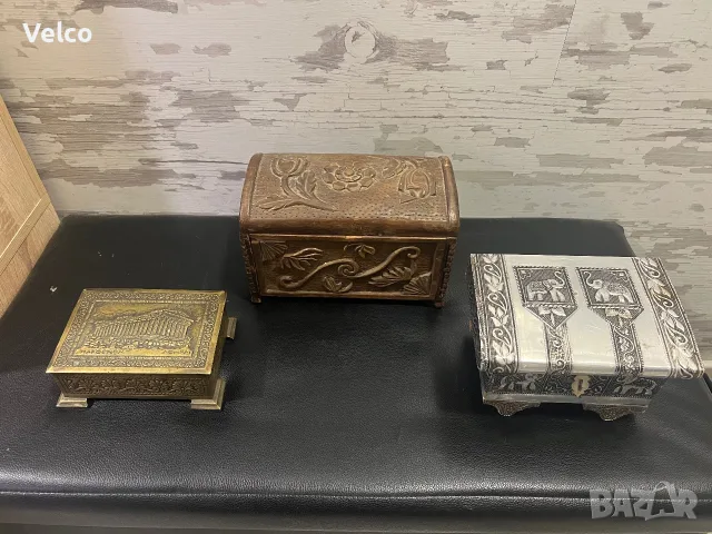 бронзова и две дървени кутии за бижута, снимка 2 - Антикварни и старинни предмети - 53802433