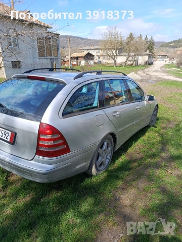 Mercedes Benz C220, снимка 5 - Автомобили и джипове - 55195226