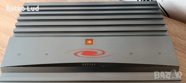 Усилвател JBL DA3504, снимка 2 - Ресийвъри, усилватели, смесителни пултове - 54382294