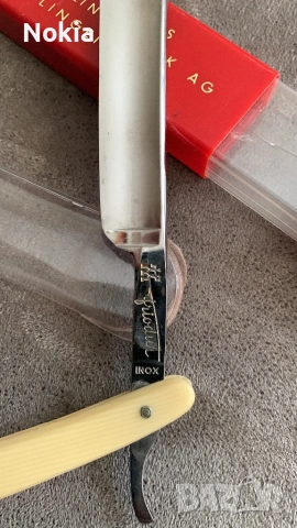 Прав бръснач Zwilling J.A. Henckels 7/8 Solingen – НОВ (NOS) с кутия, снимка 5 - Антикварни и старинни предмети - 54121367