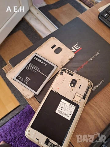 Samsung Galaxy J4-SM-J400F, снимка 4 - Samsung - 54747075