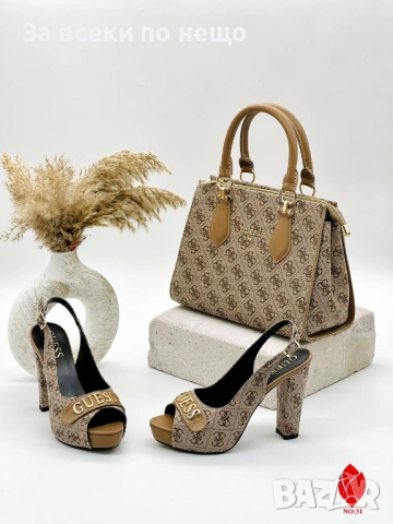 Guess Дамска Чанта - Различни Цветове Код SK1267