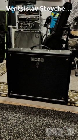 Boss Katana 100 MkII + GA-FC Footswitch 