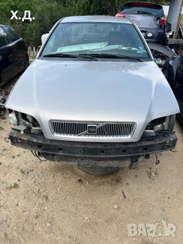 Преден капак Волво S40/V40 1996г 