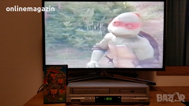 Видеокасета  Костенурките нинджа - тинейджърски мутанти 3 VHS, снимка 9 - Други жанрове - 53989189