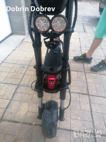Мощна електрическа тротинетка Kaabo Wolf Warrior 11 Plus, снимка 2 - Други спортове - 55253092