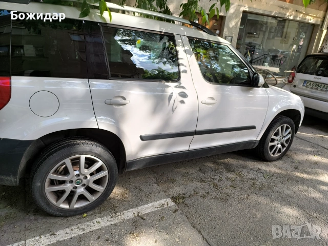 Skoda Yeti 1.2 TDI, снимка 7 - Автомобили и джипове - 55088600