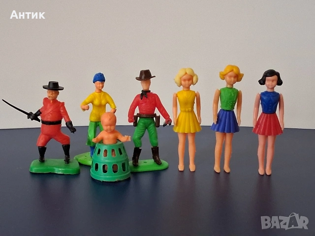 Лот Стари Играчки Kinder