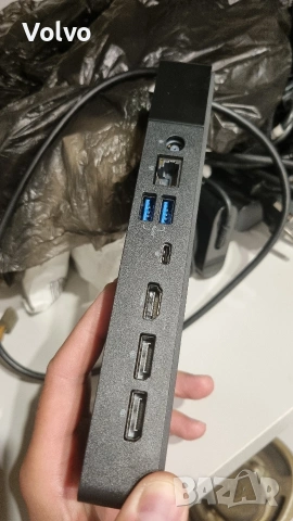 Докинг станции DELL , снимка 8 - Кабели и адаптери - 55009095