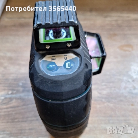 лазарен нивелир бош работещ отлично, снимка 3 - Измервателни инструменти - 55092864