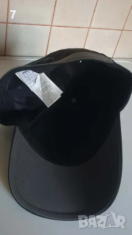 Оригинални нови шапки Puma Mercedes Petronas  , Porsche, Mammut , снимка 3 - Шапки - 55658821