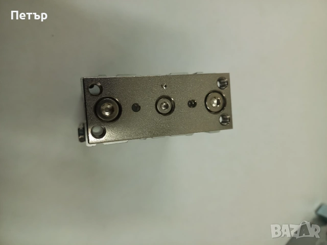 Пневматичен направляван линеен цилиндър . FESTO DFM-16-40-B-PPV-A-GF, снимка 7 - Резервни части за машини - 54743061