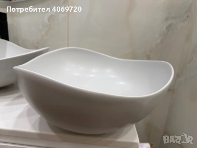 Roca OHTAKE White375 x 375 x 175 mm Умивалник върху плот 