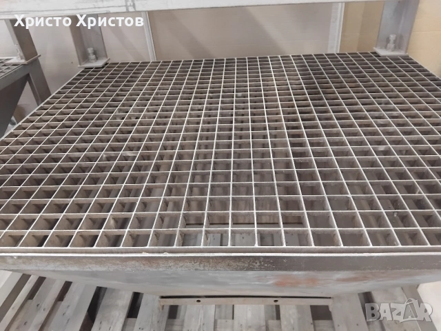 Продавам заваръчни маси, снимка 3 - Други машини и части - 54174057