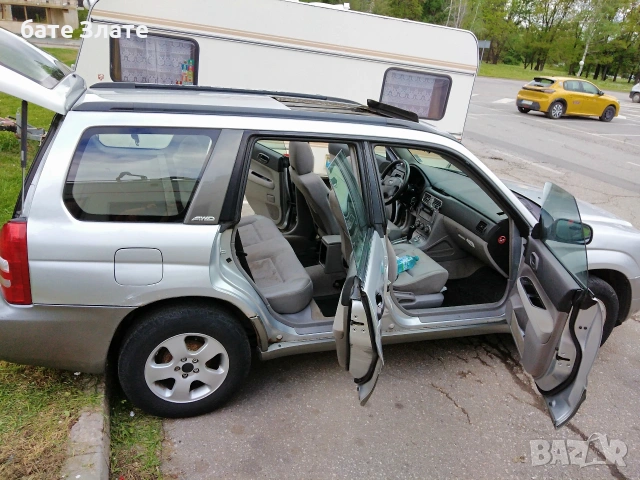 Subaru Forester 2004 2.0 Automatic, снимка 13 - Автомобили и джипове - 54492214