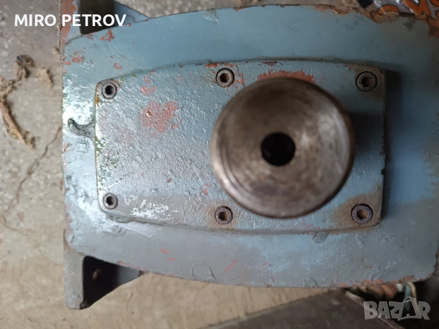 Продавам редуктор РЦЗ 80, снимка 3 - Други машини и части - 54623028