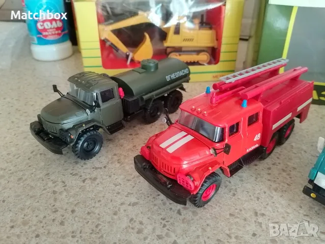 Элекон руски модели 1/43 , снимка 2 - Колекции - 55545690