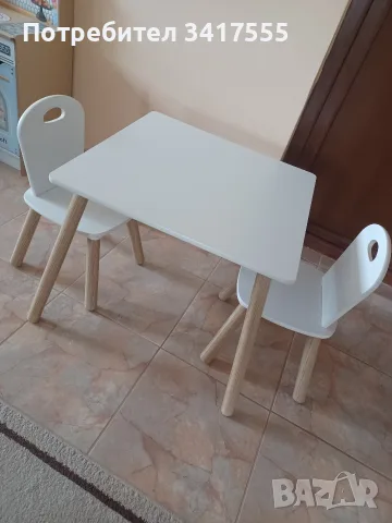 Детска масичка и две столчета