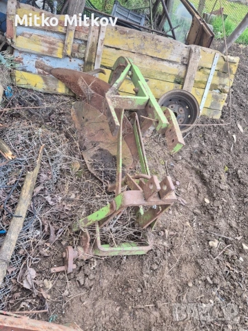 Двукорпусен плуг - здраво желязо 