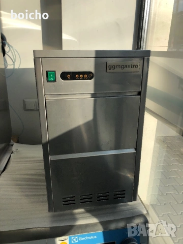 Ледогенератор ggmgastro EWBH345W-N 24 кг/24ч