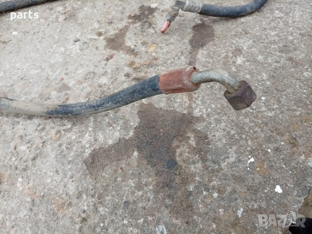 Климатичен Маркуч VW Пасат 3 - 4 - Голф 3 - Ауди 80 - Сеат, снимка 4 - Части - 54085611