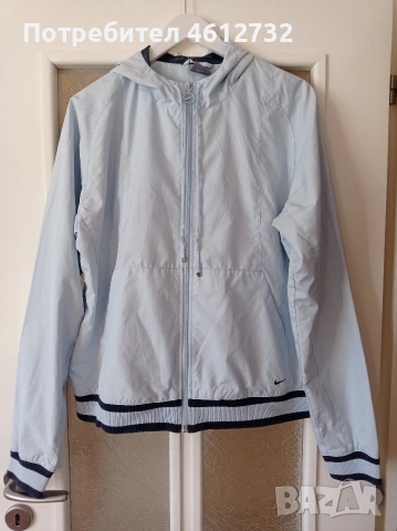 Дамска ветровита Nike