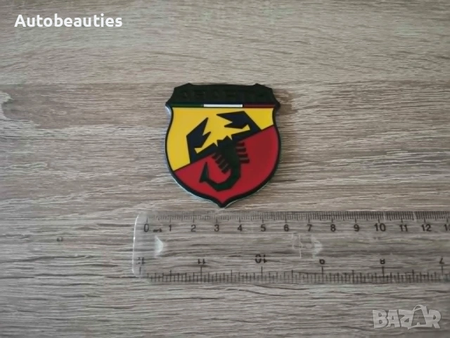 цветна метална емблема с черни акценти Abarth, снимка 2 - Аксесоари и консумативи - 54451224