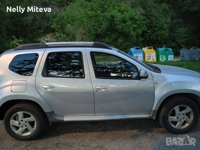 Дачия Дъстър, снимка 2 - Автомобили и джипове - 54566263