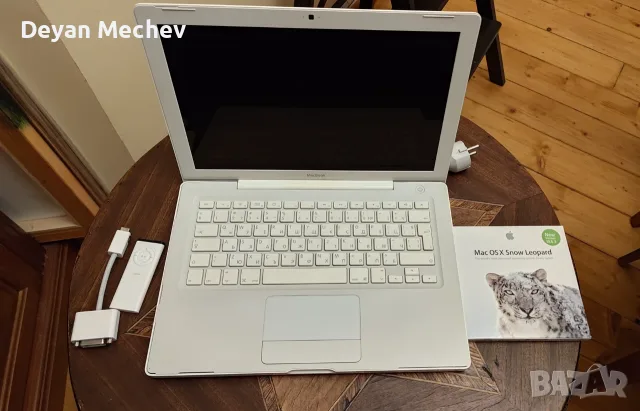 MacBook A1181 Late 2007 | Пълен Комплект с Оригинални Дискове и Дистанционно, снимка 3 - Лаптопи за дома - 55531822