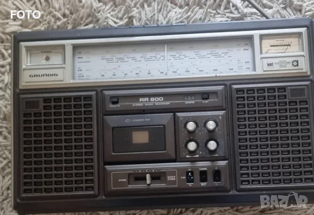 Grundig RR 800 radio