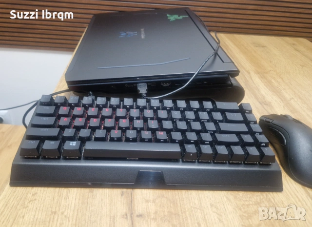 Лаптоп Acer Predator, снимка 2 - Лаптопи за игри - 55081952