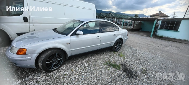 passat 4 2.8бензин 4/4, снимка 2 - Автомобили и джипове - 54854354