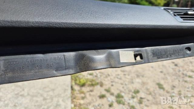 8E1 858 041 черно табло Ауди А4 Б6 Audi A4 B6, снимка 3 - Части - 54556812
