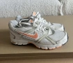 НОВИ дамски маратонки Nike, снимка 4