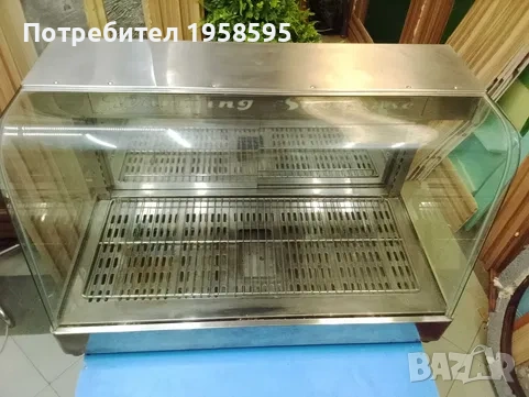 Топла витрина за печива и др. храни