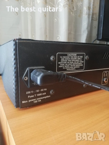 Немски качествен усилвател/глава/ Hughes and Kettner, снимка 4 - Китари - 54370046