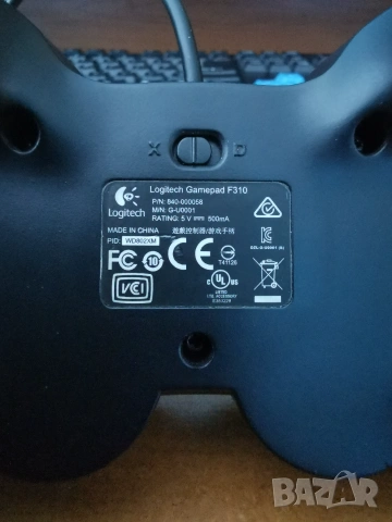 Logitech F310 Джойстик, снимка 3 - Джойстици и геймпадове - 55051347