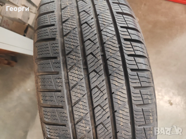 2бр. Всесезонни гуми 215/60/17 Vredestein