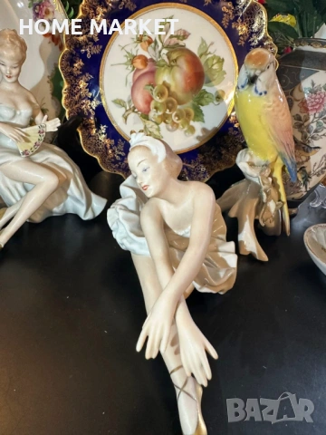 Wallendorf Germany  Circa 1960 Porcelain Ballerina - inspired by Swan Lake “Лебедово езеро” , снимка 4 - Антикварни и старинни предмети - 54661056