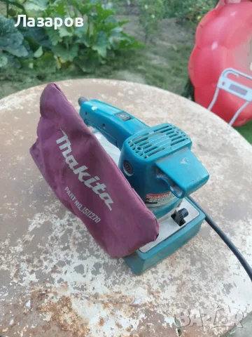 Виброшлайф Makita 520w