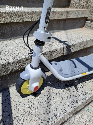 Детска електрическа тротинетка Ninebot eKickScooter ZING C10, снимка 2 - Велосипеди - 54986930