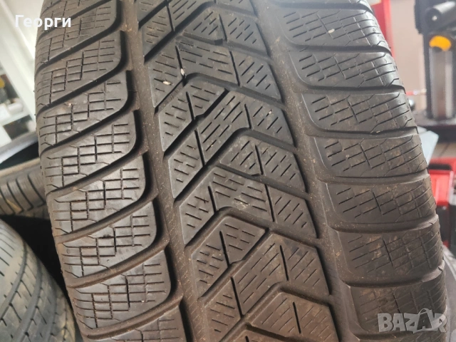 2бр. зимни гуми 255/40/21 Pirelli