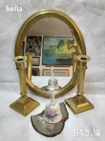 Аристократичен Бронзов Комплект: Огледало и Свещници