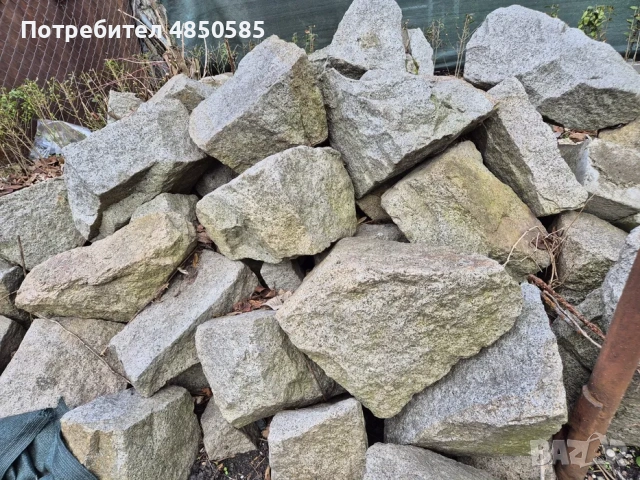 Подарявам едри гранитни камъни за зид/ограда