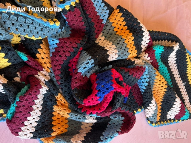 Ръчно плетено одеяло на една кука, снимка 2 - Покривки за легло - 54942837