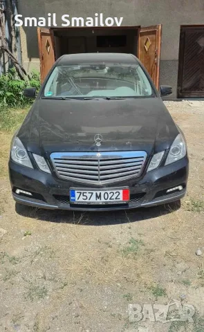 Mercedes E350 CGI, снимка 11 - Автомобили и джипове - 55628238