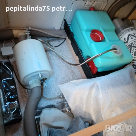 Продавам Каравана която почти не ползвана Като нова, снимка 13 - Каравани и кемпери - 54721020