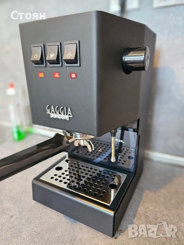 ЧИСТО НОВА Gaggia Classic E24 Thunder Black + 24 МЕСЕЦА ГАРАНЦИЯ! Само ЛИЧНО ПРЕДАВАНЕ за София, снимка 3 - Кафемашини - 54900107